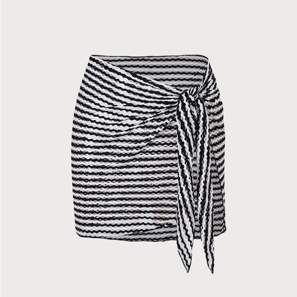 Berlook Black Geometric Textured Cover up Skirt